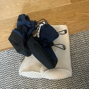 Stonz Kids Boots - Navy and Black